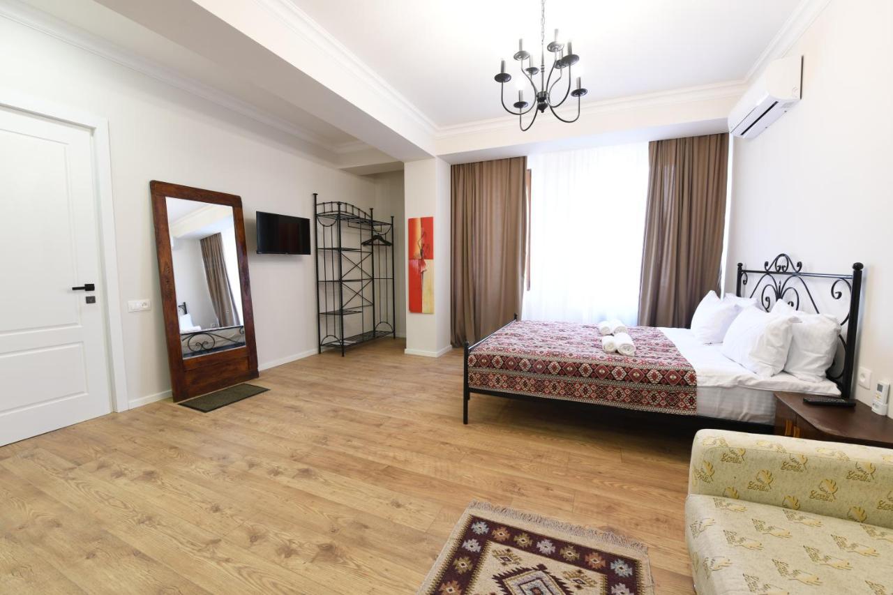 Batoni Apartments Tiflis Exterior foto